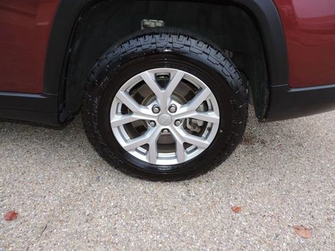 Used 2021 Jeep Grand Cherokee L Limited image 17