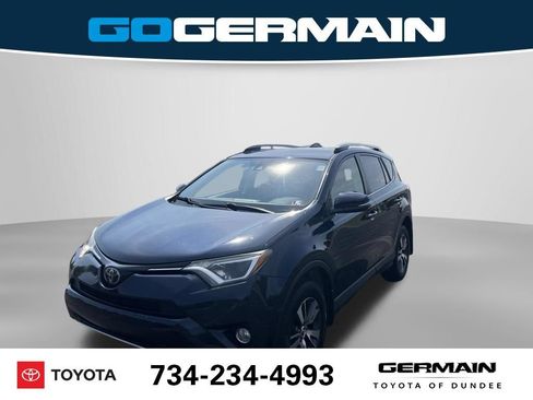 Used 2018 Toyota RAV4 XLE w/ Plus Extra Value Package AWD/4WD image 1