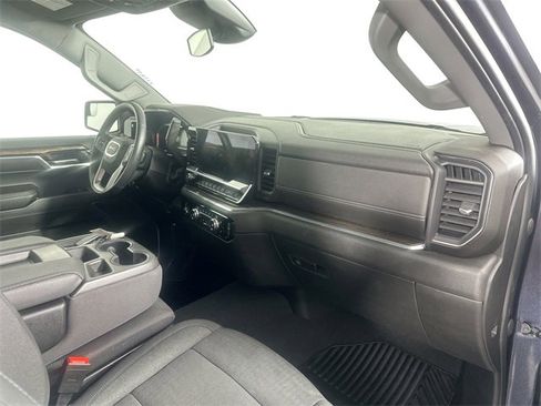 Used 2023 GMC Sierra 1500 Elevation image 27
