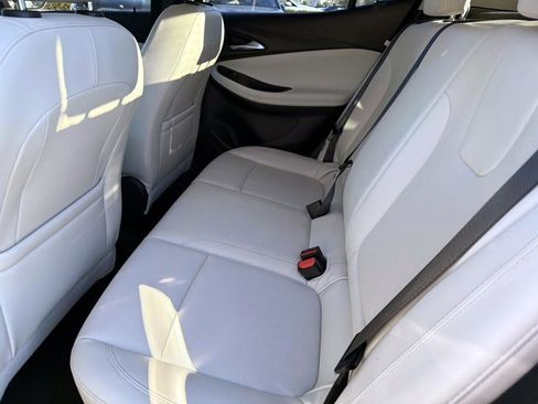 Used 2024 Buick Encore GX Sport Touring image 11