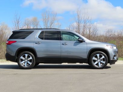 Used 2019 Chevrolet Traverse LT w/ LT Premium Package