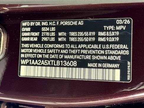 Used 2026 Porsche Macan AWD/4WD image 27