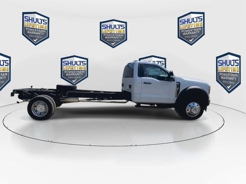New 2024 Ford F550 2WD Regular Cab Super Duty w/ XLT Value Package image 9