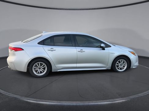 Used 2020 Toyota Corolla LE FWD image 9
