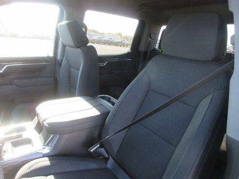 New 2026 GMC Sierra 1500 Elevation image 14