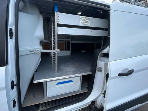 Used 2016 Ford Transit Connect XL image 17