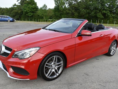Used 2016 Mercedes-Benz E 550 Cabriolet image 3