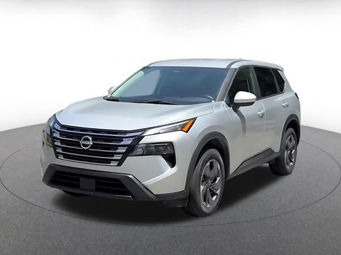 Used 2025 Nissan Rogue SV FWD image 7