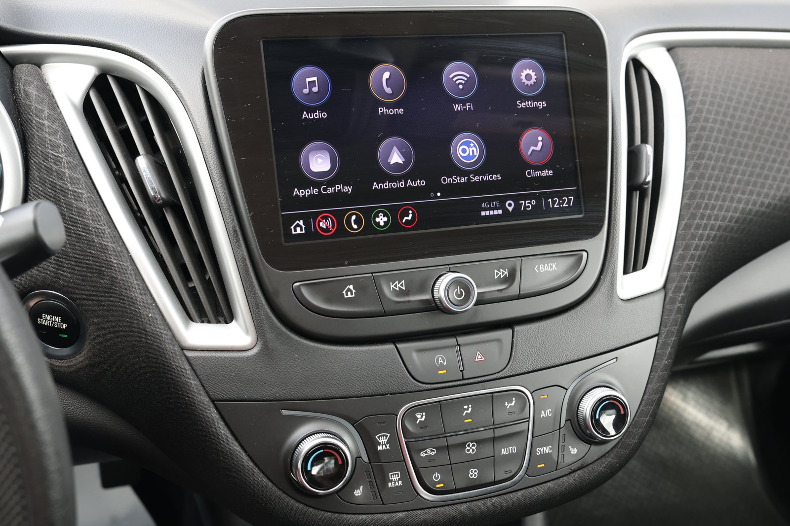 Used 2024 Chevrolet Malibu LT FWD image 19