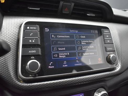 Used 2020 Nissan Kicks SV image 20