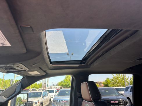 New 2025 GMC Sierra 2500 Denali Ultimate image 13