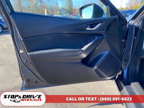 Used 2015 MAZDA MAZDA3 i SV image 10