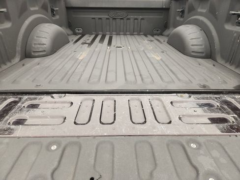 Used 2019 Ford F250 Lariat w/ Lariat Ultimate Package AWD/4WD image 31
