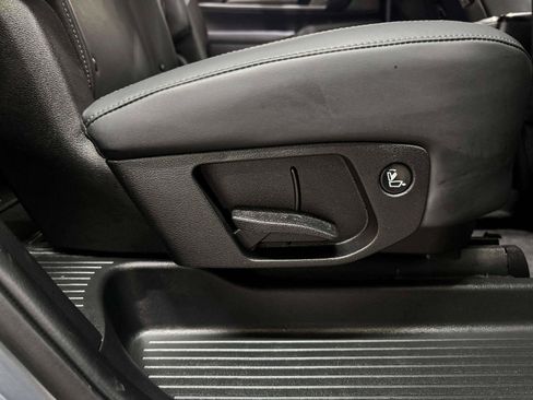 Used 2025 Kia Telluride S FWD image 53