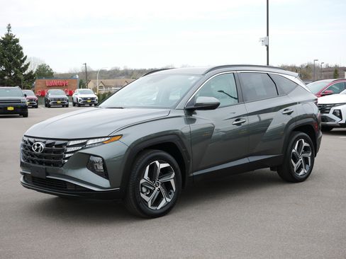 Used 2023 Hyundai Tucson SEL w/ Convenience Package image 3