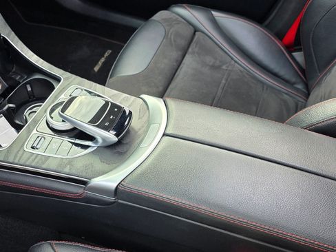 Used 2019 Mercedes-Benz GLC 43 AMG 4MATIC image 20