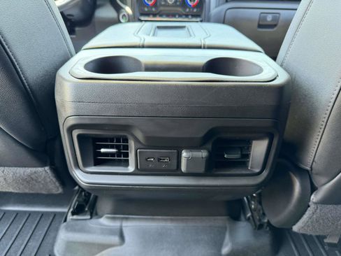 Used 2021 Chevrolet Silverado 1500 LT Trail Boss w/ Convenience Package II AWD/4WD image 17