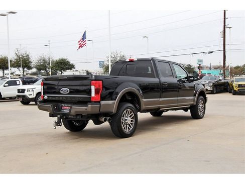 Used 2018 Ford F350 King Ranch w/ King Ranch Ultimate Package image 5