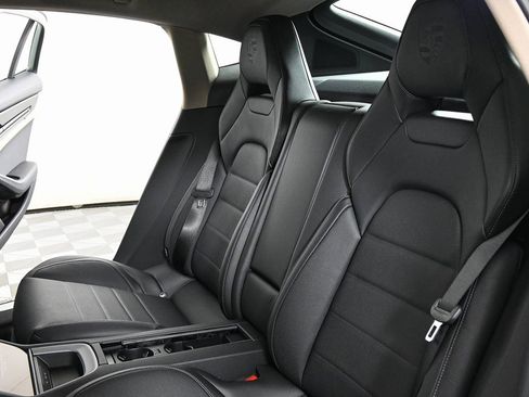 New 2025 Porsche Panamera 4 image 22