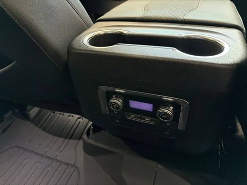 Used 2026 GMC Yukon AT4 w/ LPO, Floor Liner Package AWD/4WD image 46