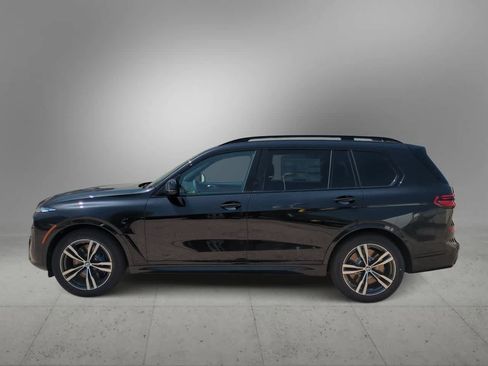 New 2026 BMW X7 M60i image 5