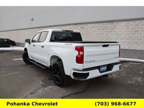 Used 2025 Chevrolet Silverado 1500 Custom image 5