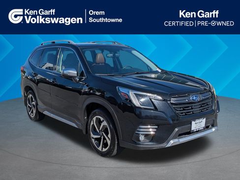 Used 2023 Subaru Forester Touring AWD/4WD image 1