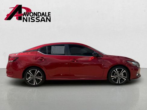 Certified 2021 Nissan Sentra SR FWD image 7