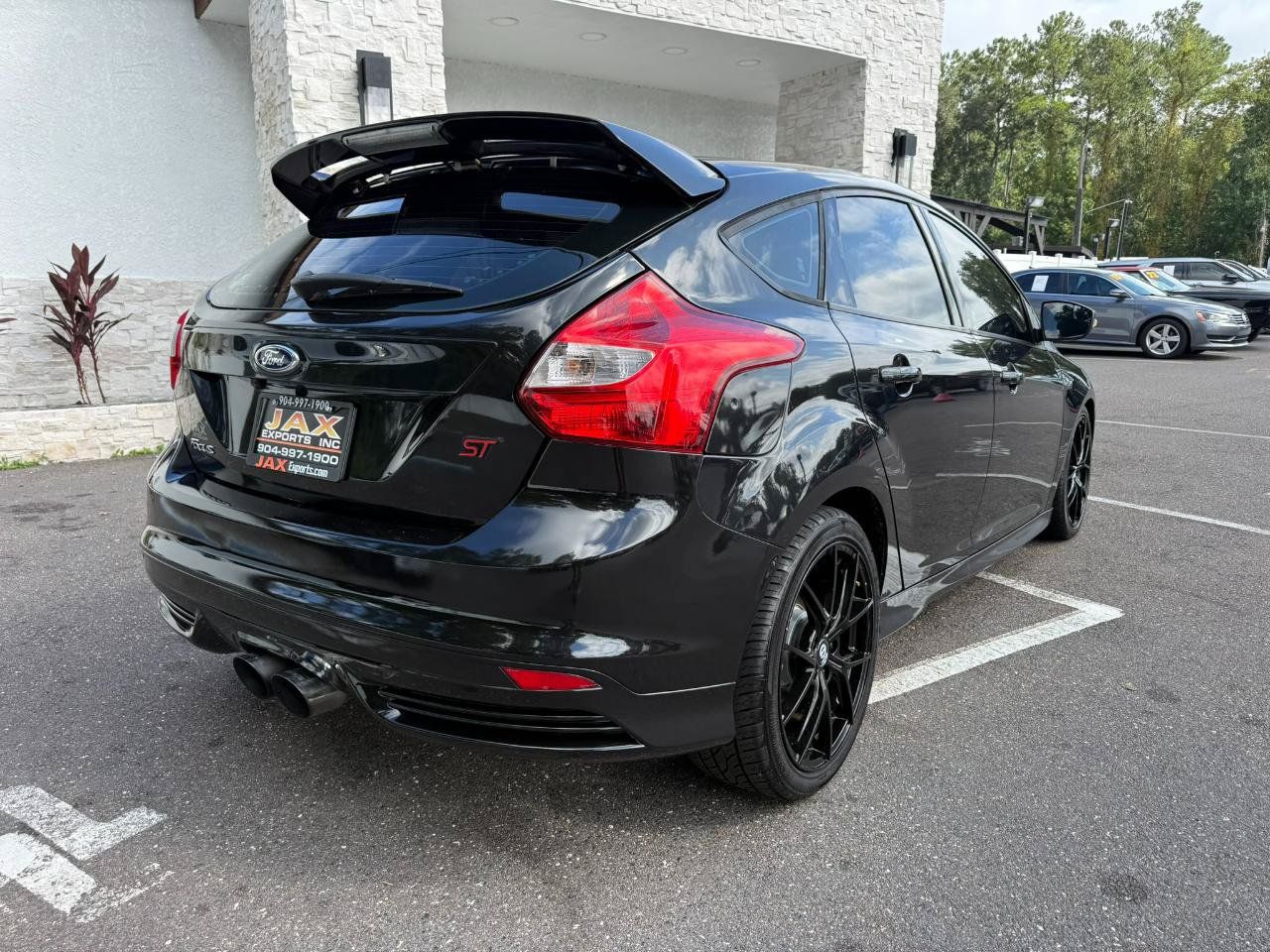 Used 2013 Ford Focus ST FWD image 17
