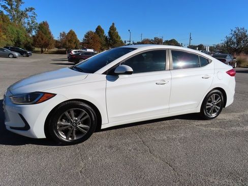 Used 2018 Hyundai Elantra SEL image 14
