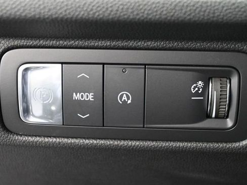 New 2025 Chevrolet Traverse LT w/ LPO, Floor Liner Package image 35