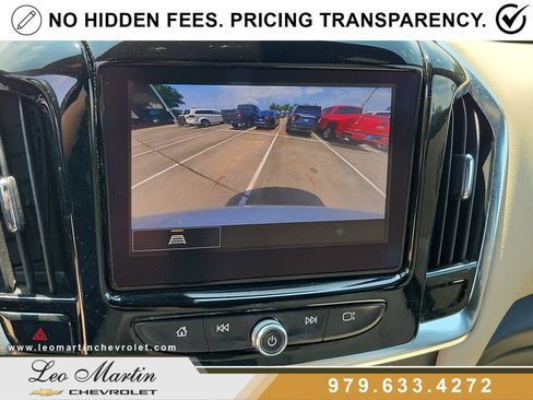 Used 2024 Chevrolet Traverse LT FWD image 26
