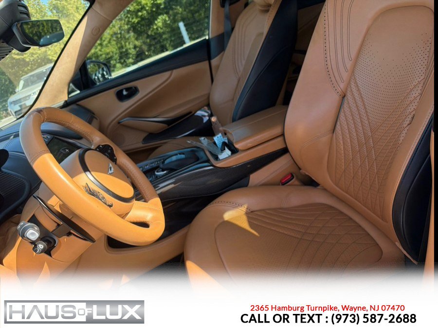 Used 2021 Aston Martin DBX AWD/4WD image 4