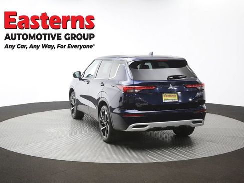 Used 2022 Mitsubishi Outlander SE AWD/4WD image 55