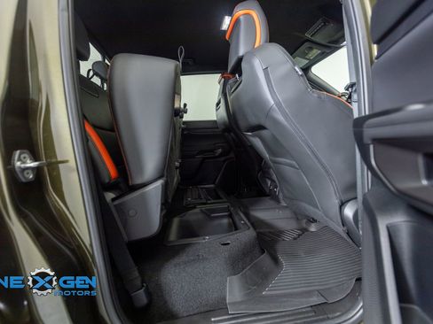 Used 2024 Ford Ranger Raptor AWD/4WD image 38