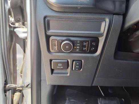 New 2025 Ford F150 Lariat w/ Equipment Group 502A High image 19