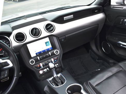 Used 2021 Ford Mustang Premium image 16