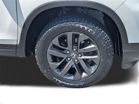 Used 2021 Honda Ridgeline Sport image 16