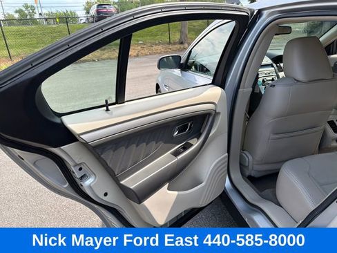 Used 2010 Ford Taurus SEL FWD image 22