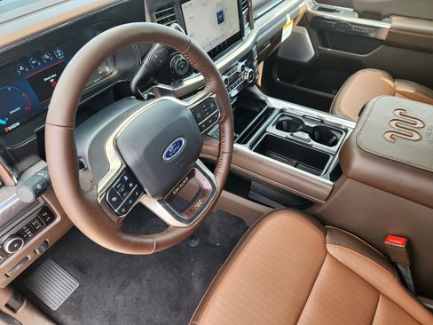 New 2026 Ford F350 King Ranch w/ Tremor Off-Road Package AWD/4WD image 9