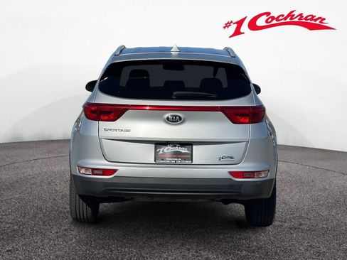 Used 2019 Kia Sportage LX w/ LX Popular Package image 6