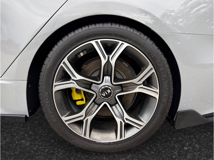 Used 2022 Kia Stinger GT-Line w/ Sun & Sound Package RWD image 15