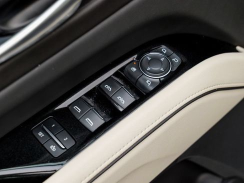 Used 2023 Cadillac Escalade ESV Sport w/ Touring Package AWD/4WD image 19