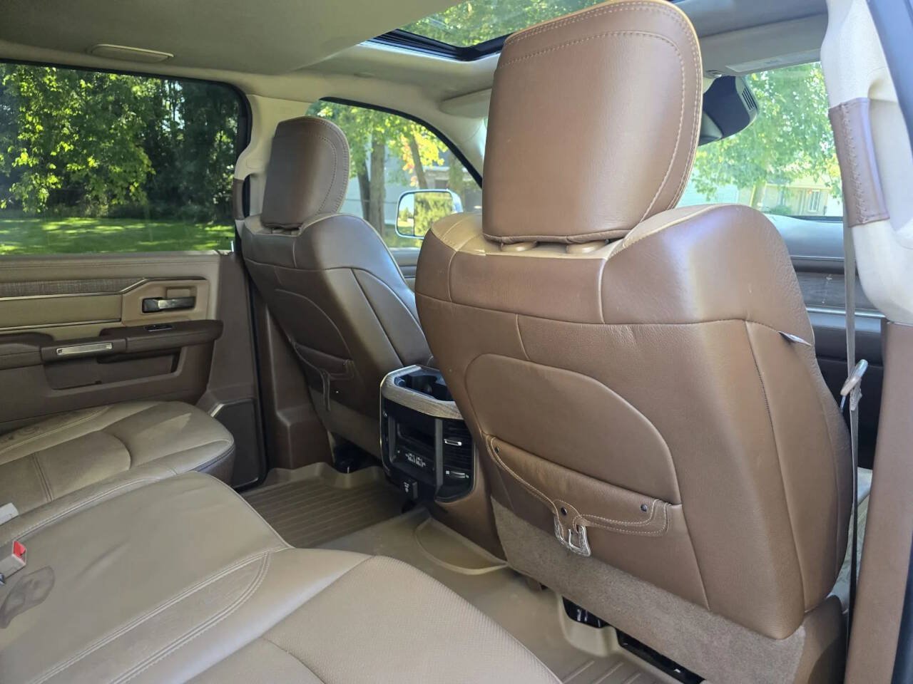Used 2021 RAM 3500 Limited AWD/4WD image 10