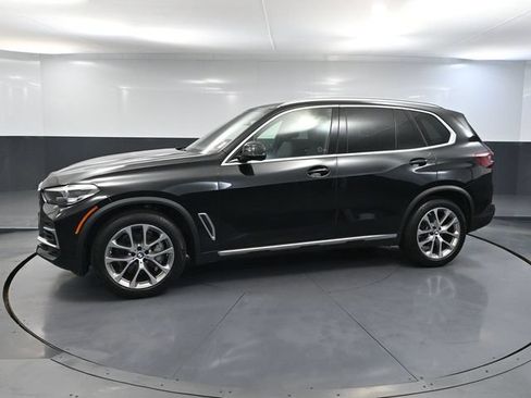 Used 2022 BMW X5 xDrive40i AWD/4WD image 11