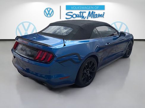 Used 2017 Ford Mustang GT Premium w/ Equipment Group 401A RWD image 7