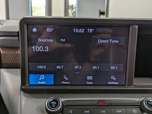 Used 2023 Ford Maverick Lariat image 12