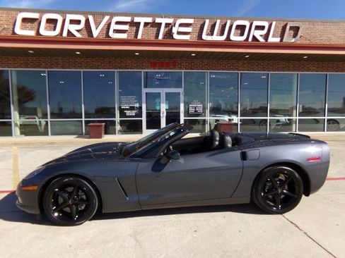 Used 2012 Chevrolet Corvette Convertible image 8
