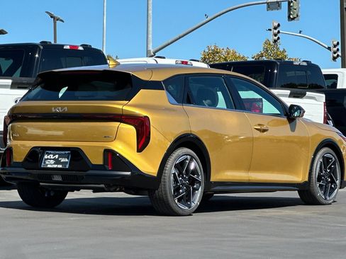 New 2026 Kia K4 GT-Line FWD image 4