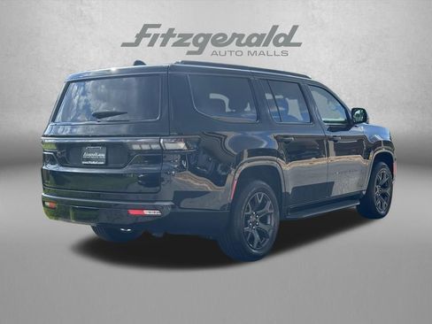 New 2026 Jeep Grand Wagoneer Limited AWD/4WD image 5